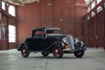Ford V8 DeLuxe 3-Window Coupe 1933 года